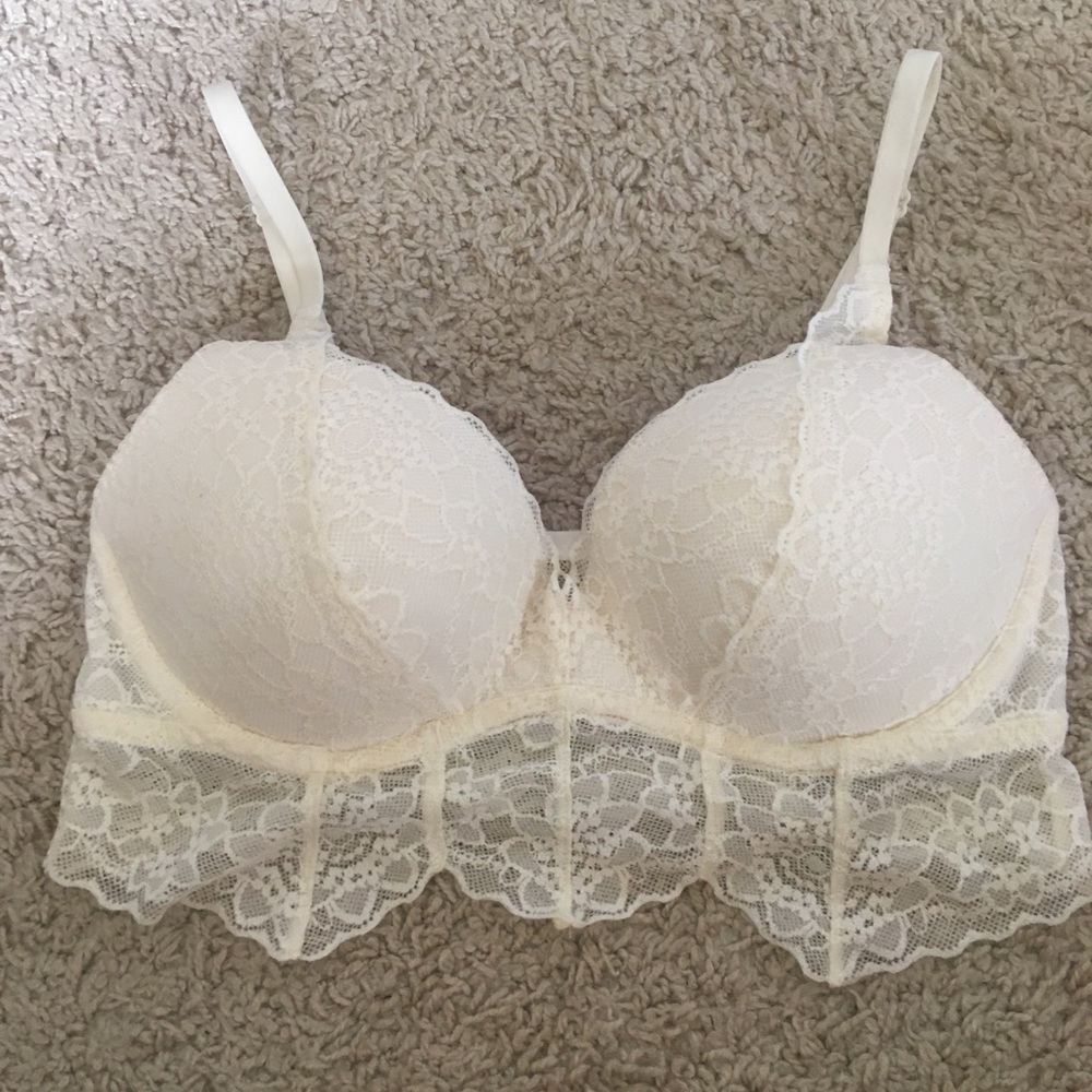 Victoria’s Secret pink bra